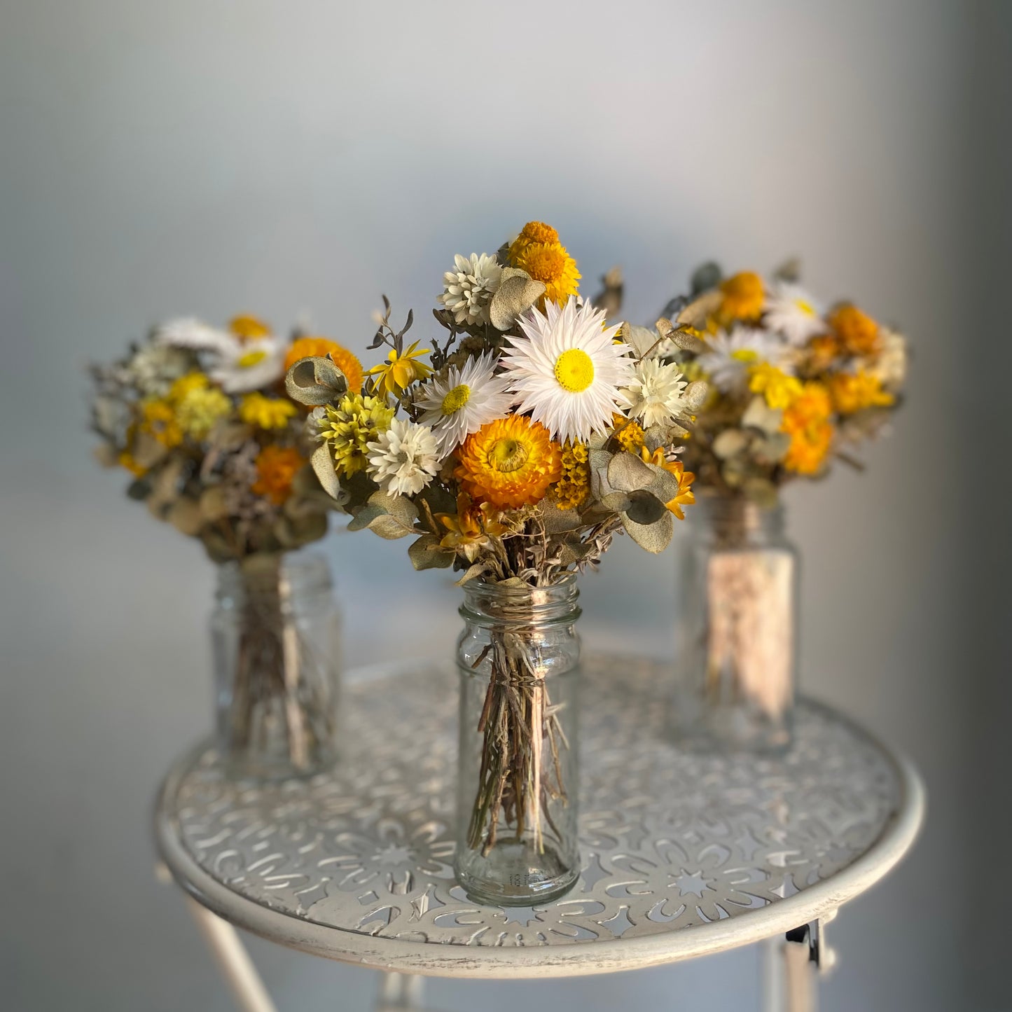 Everlasting Daisy Bouquet - Mini - Sunny & Joyful