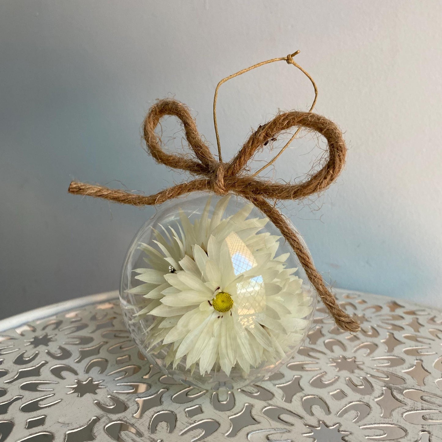 Splendid Everlasting Baubles - Medium