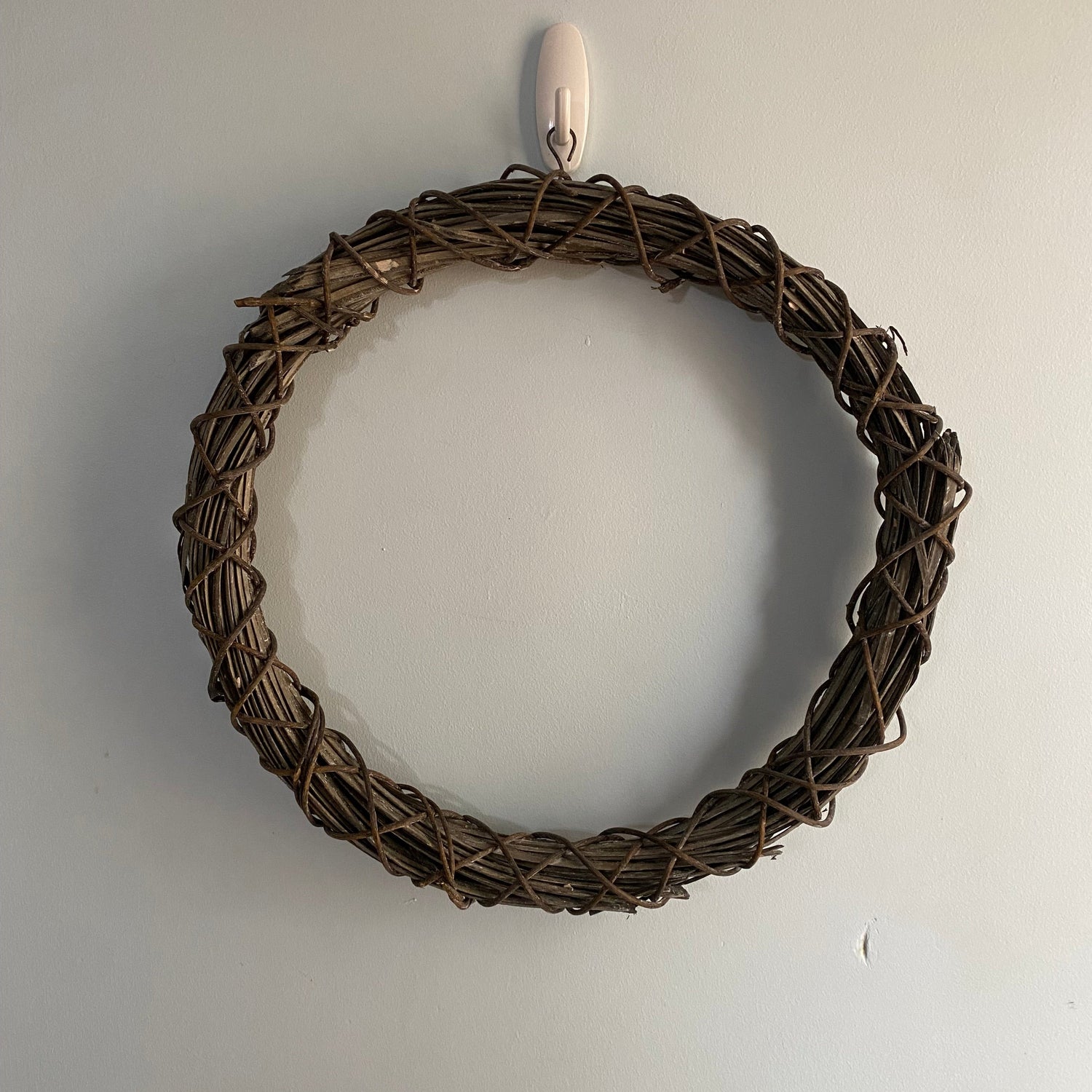 Wreath Bases & Floral Frames