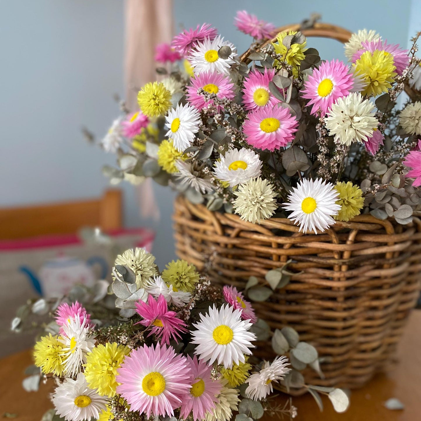 Everlasting Daisy Bouquet - Small