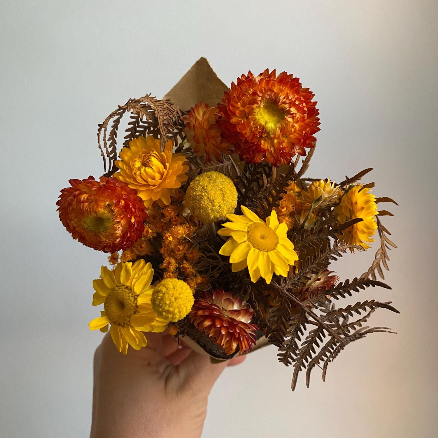 Everlasting Daisy Bouquet - Mini