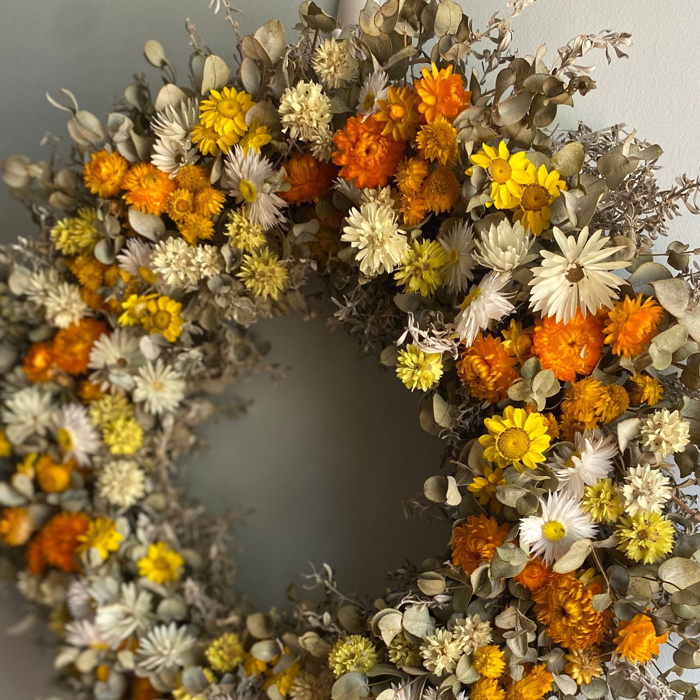 Everlasting Daisy Wreath - Dried Australian Wildflower Wreath - Large - Gold, Silver & White