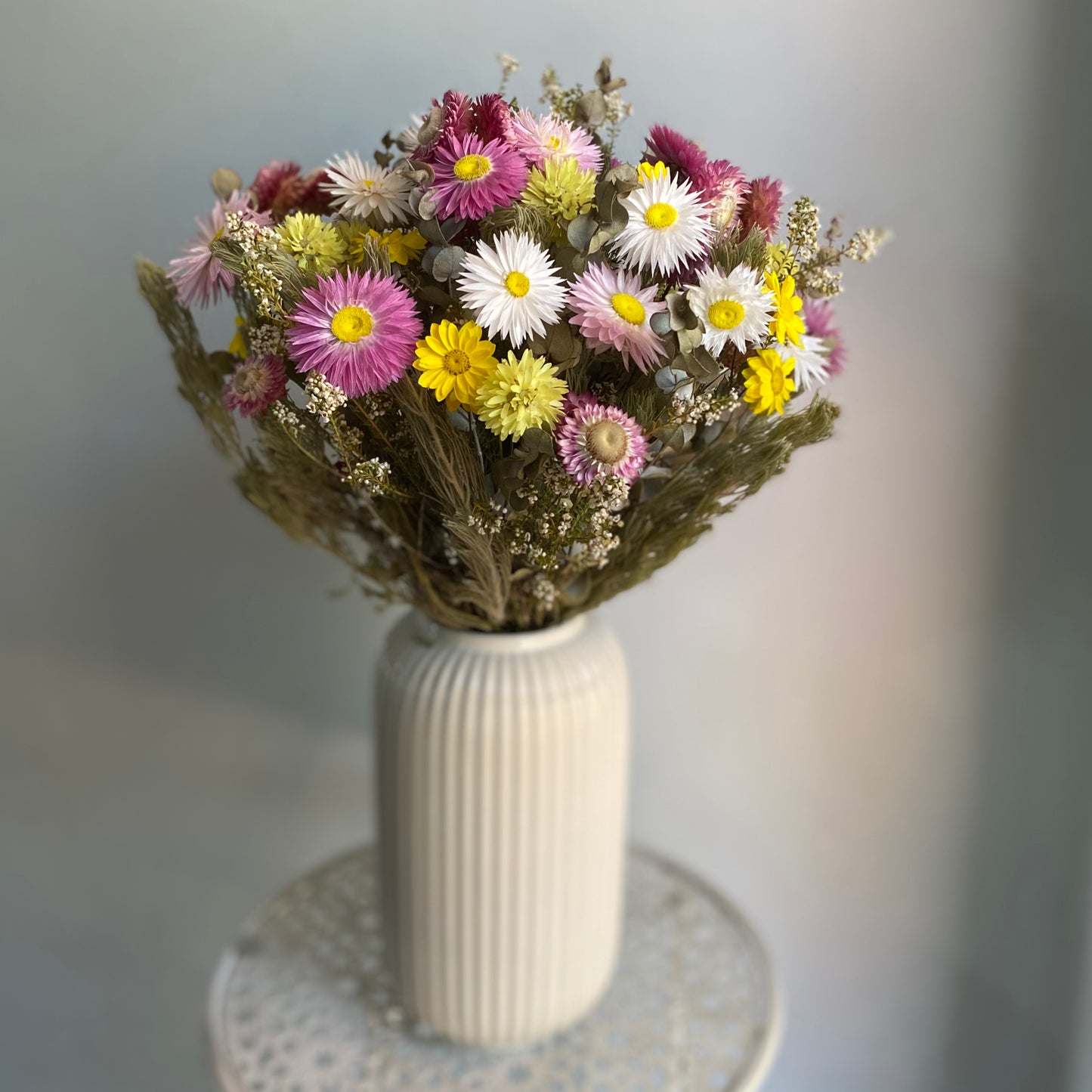 Everlasting Daisy Bouquet - Medium - Vibrant and Colourful