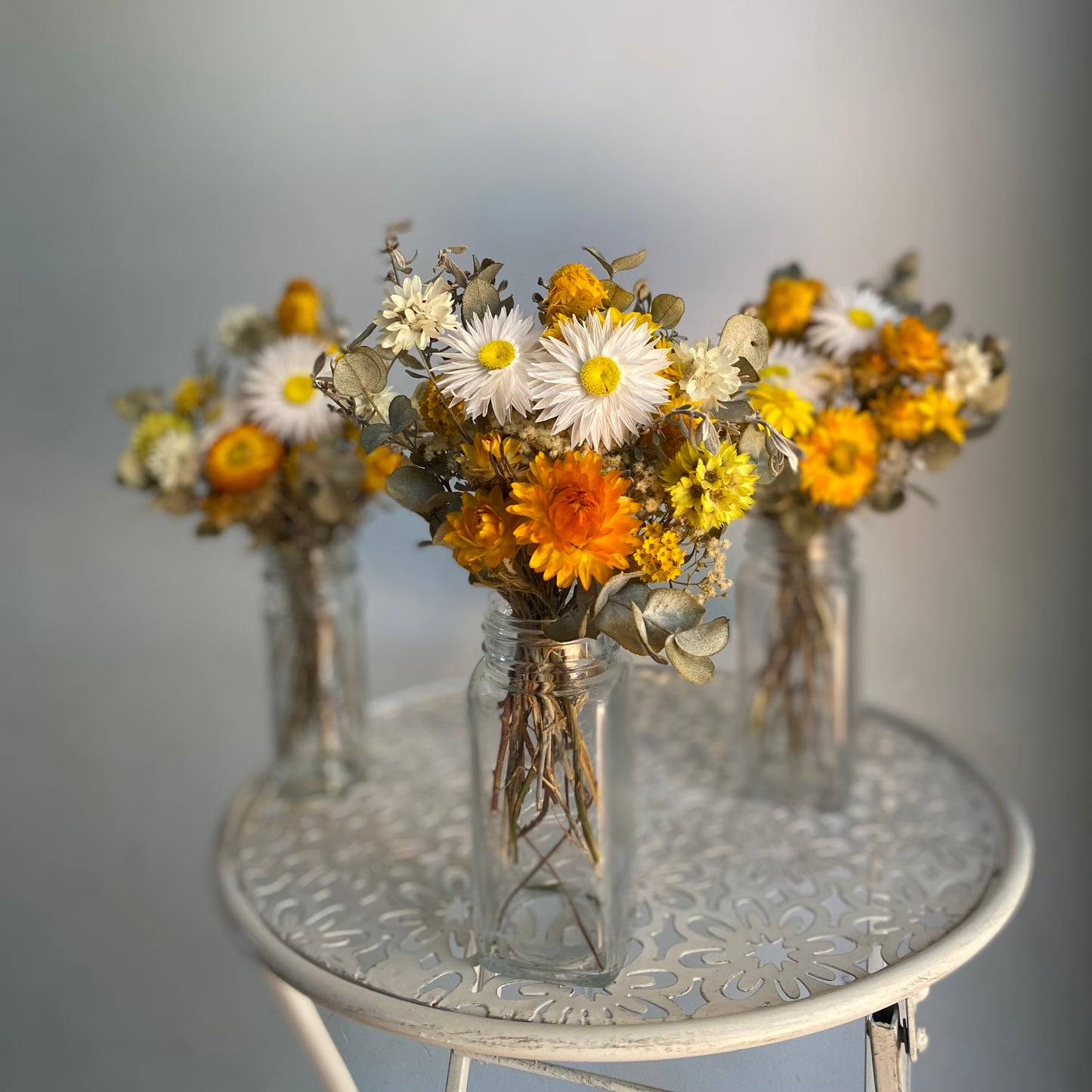 Everlasting Daisy Bouquet - Mini - Sunny & Joyful