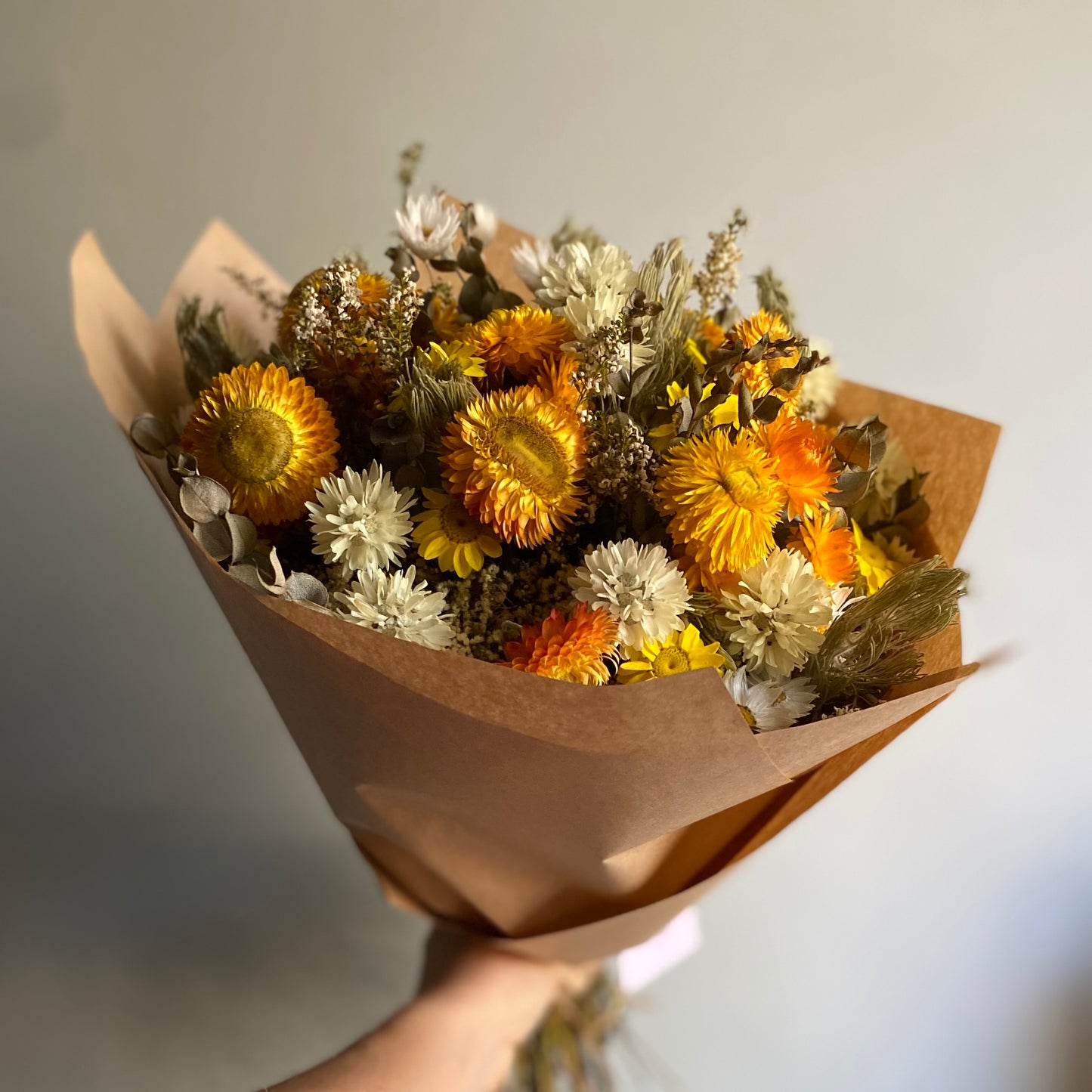 Everlasting Daisy Bouquet - Medium - Sunny & Joyful