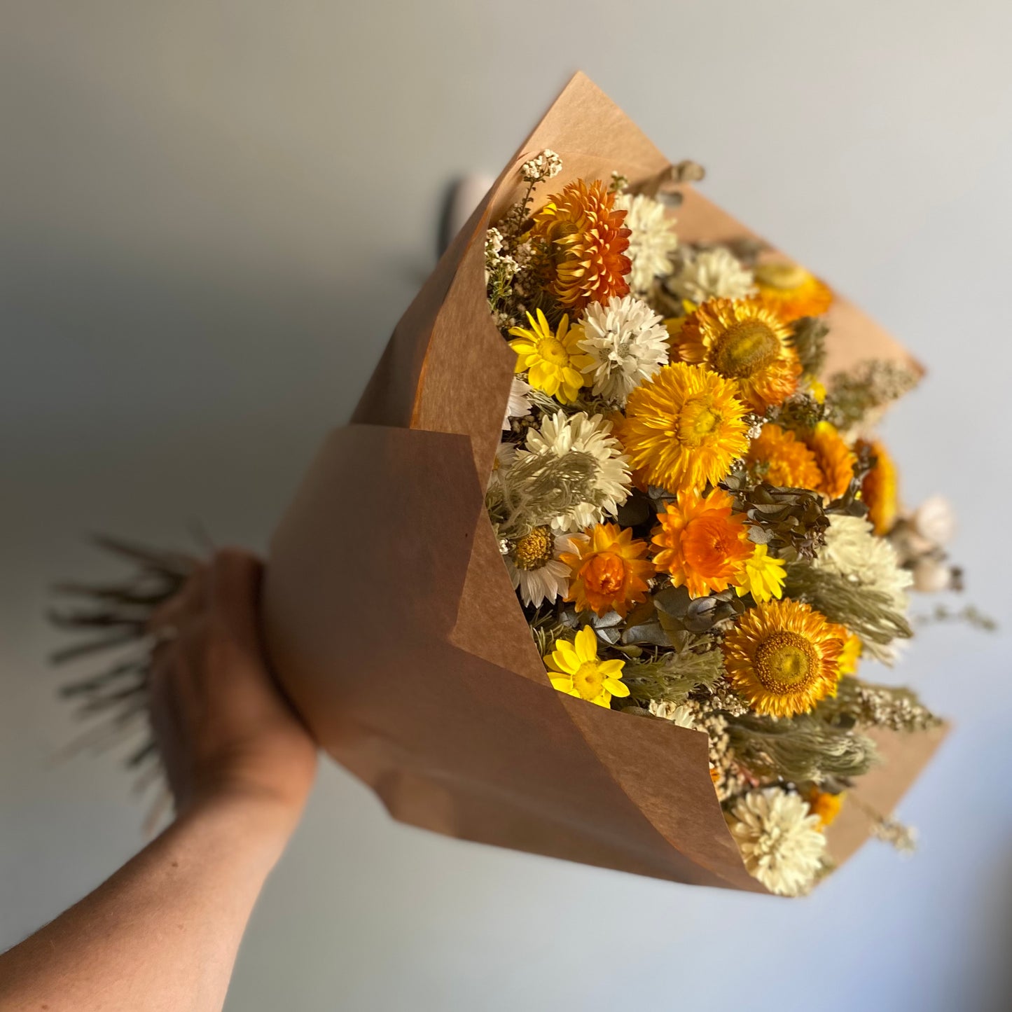 Everlasting Daisy Bouquet - Medium - Sunny & Joyful