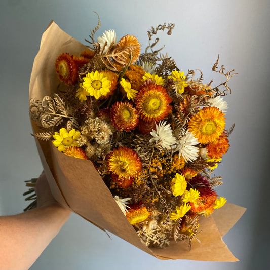 Everlasting Daisy Bouquet - Medium - Warm & Earthy