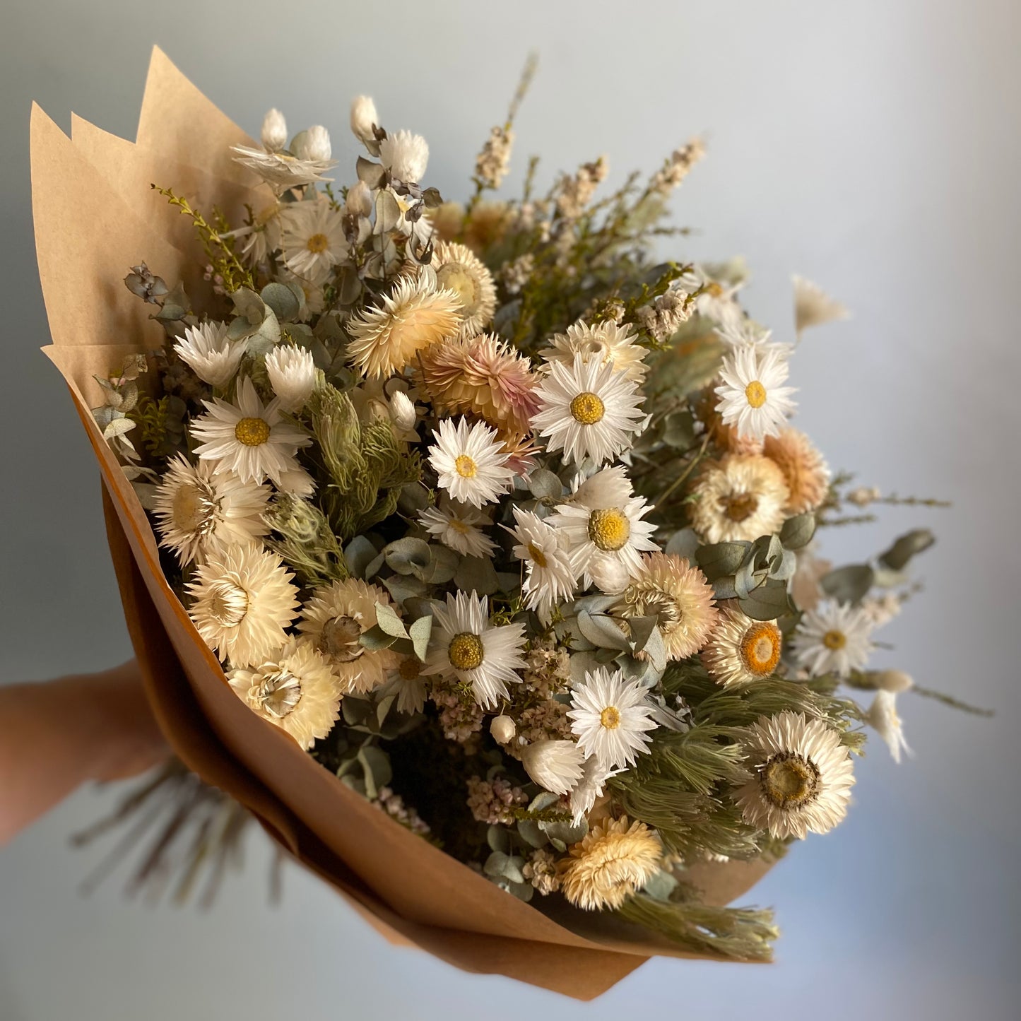 Everlasting Daisy Bouquet - Medium - Soft Neutrals