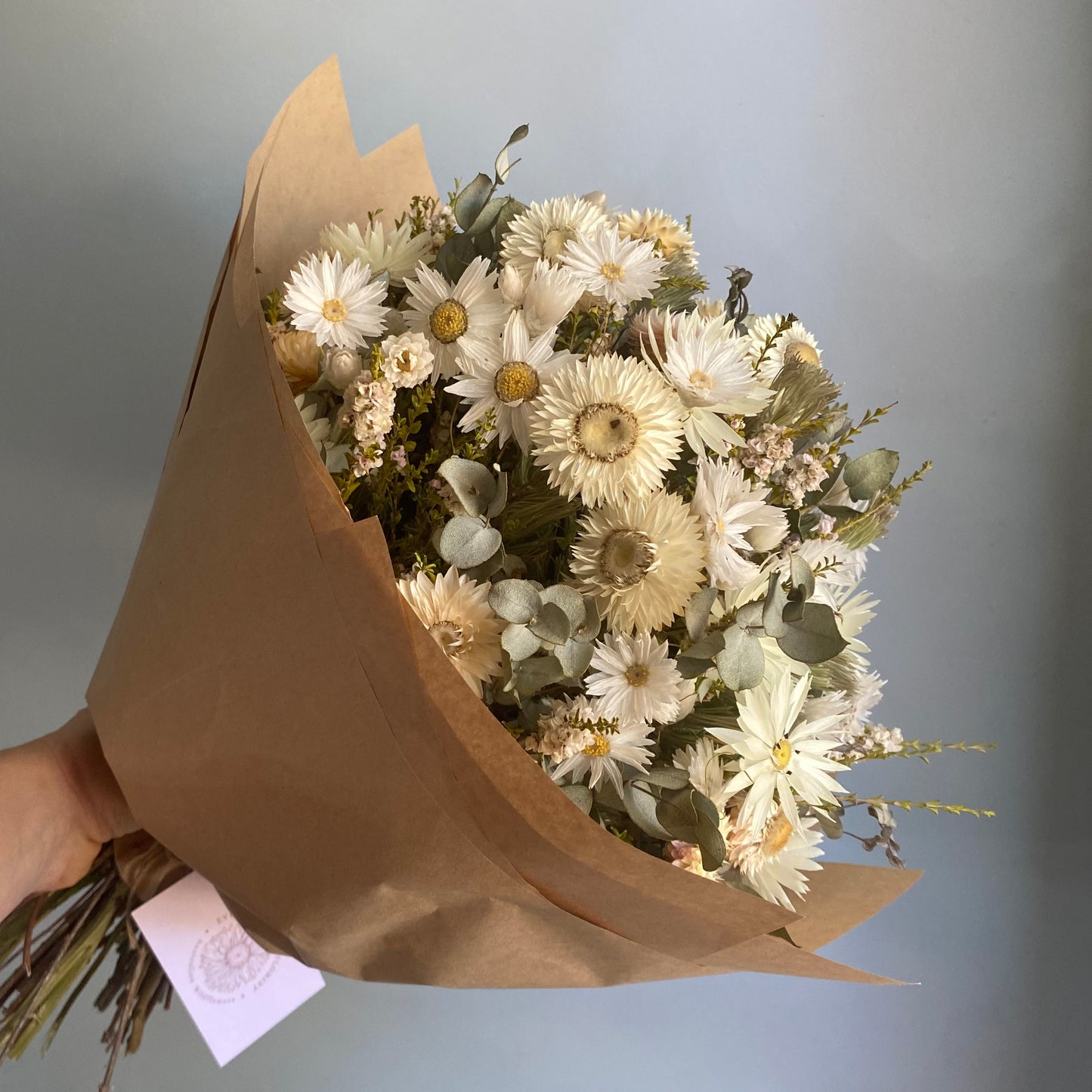 Everlasting Daisy Bouquet - Medium - Soft Neutrals